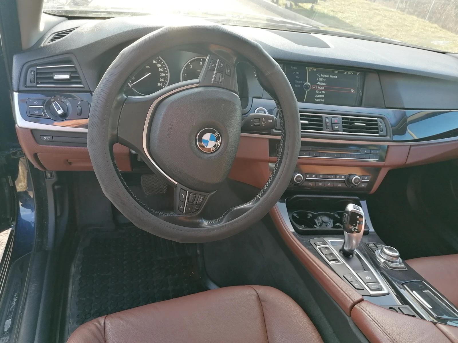 BMW 525 F11 - изображение 10