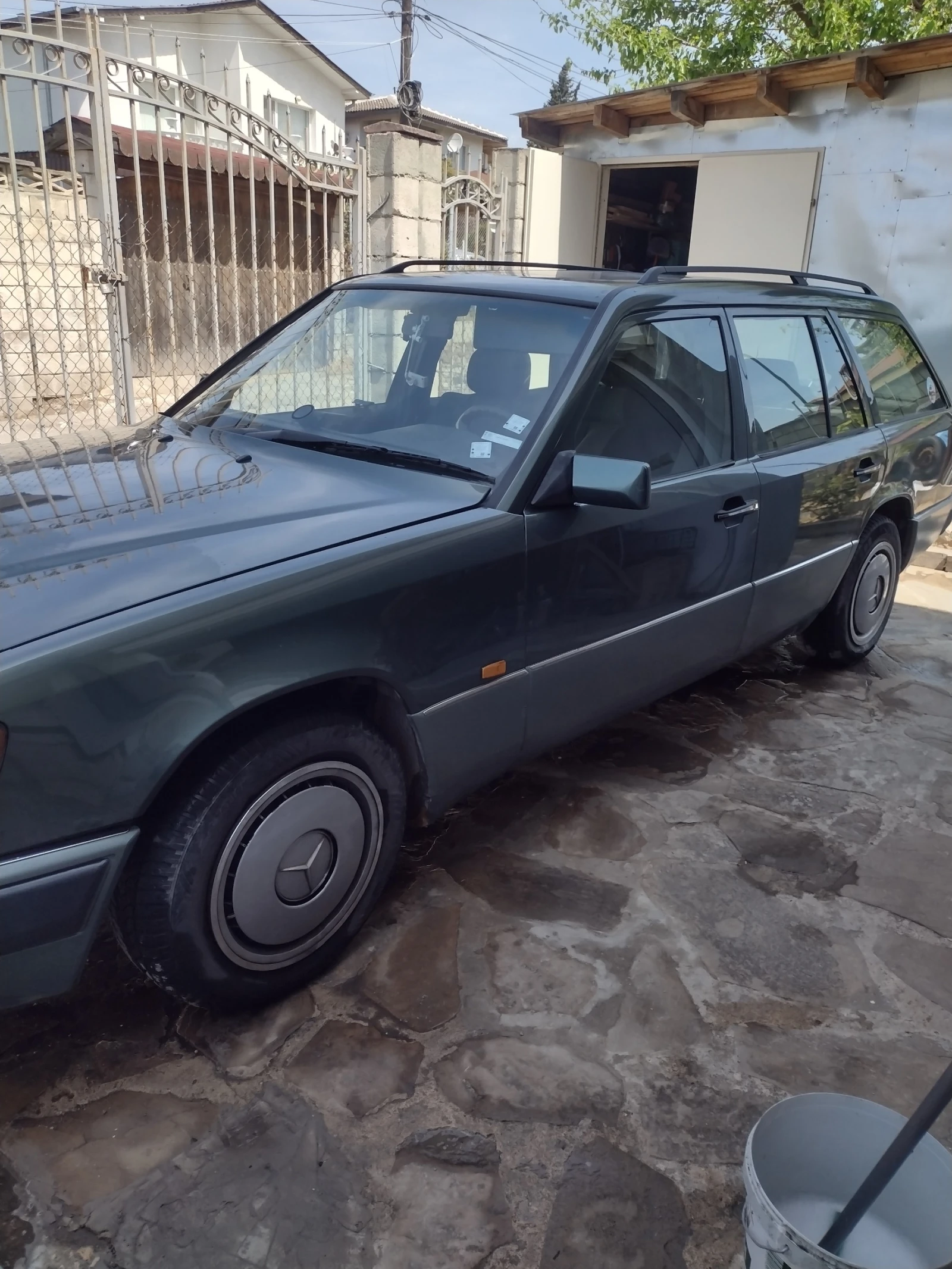 Mercedes-Benz 124 200TE - изображение 2