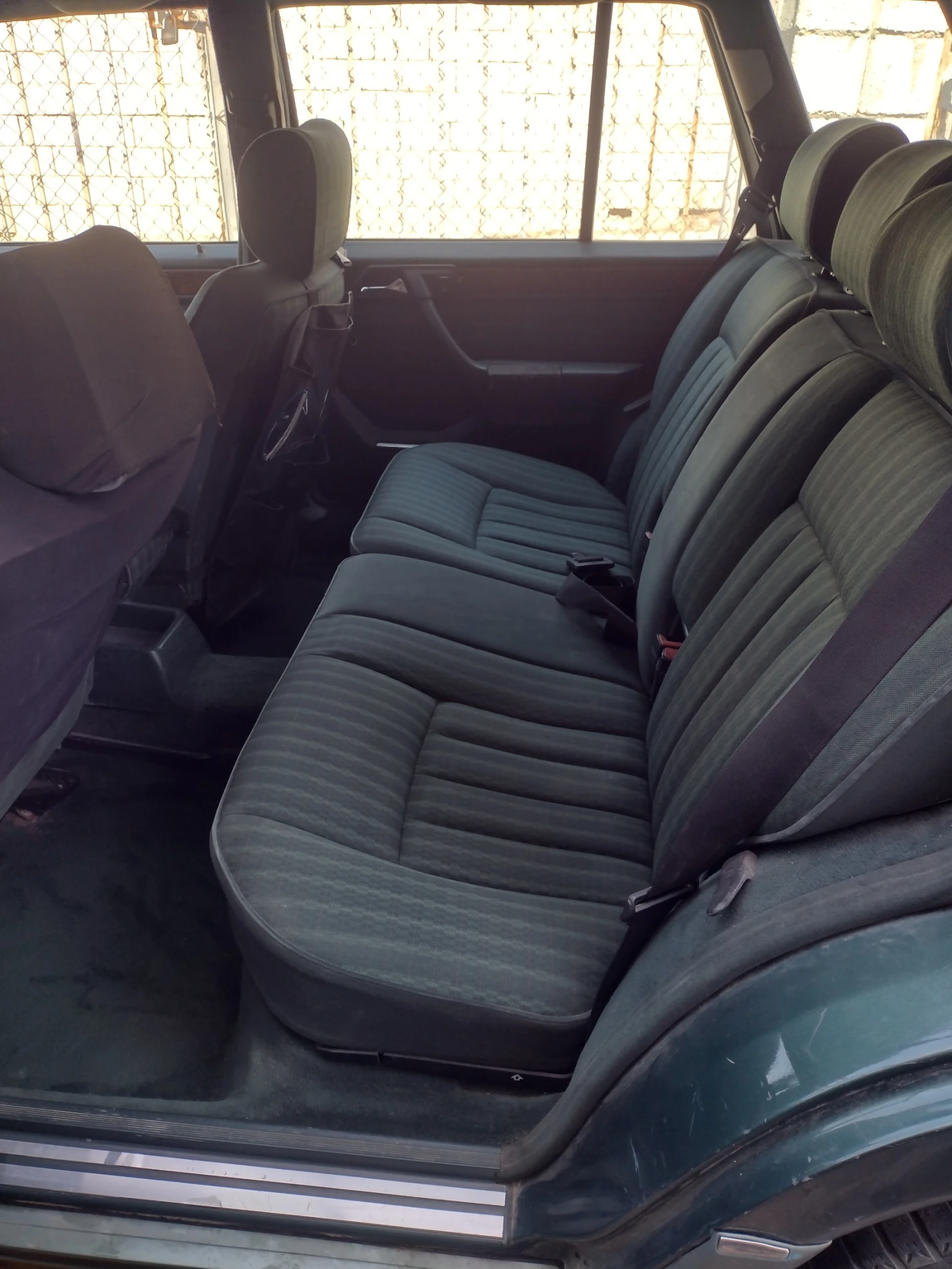 Mercedes-Benz 124 200TE - изображение 8