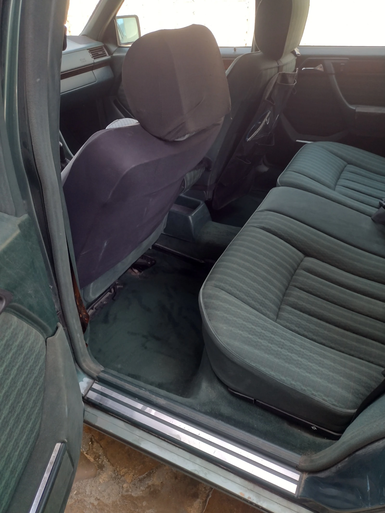 Mercedes-Benz 124 200TE - изображение 9