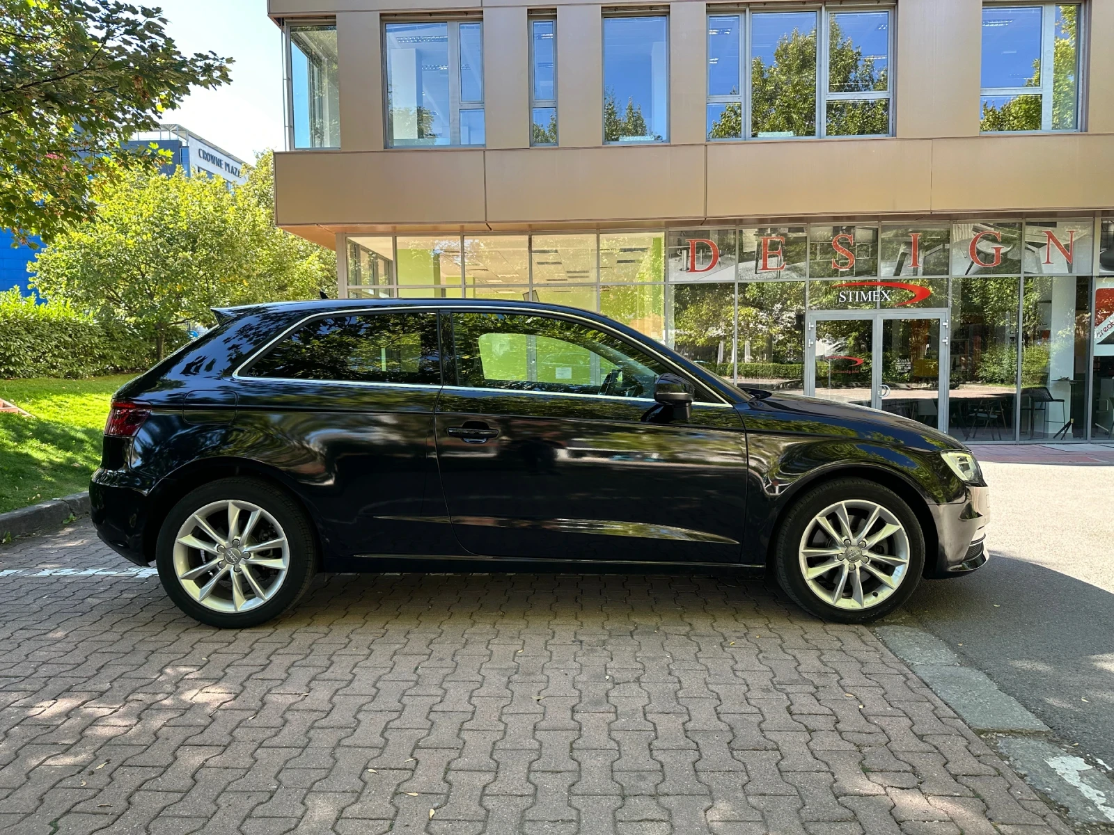 Audi A3 1.8t Quattro 4x4 Automat S Tronic Обслужена  - изображение 5