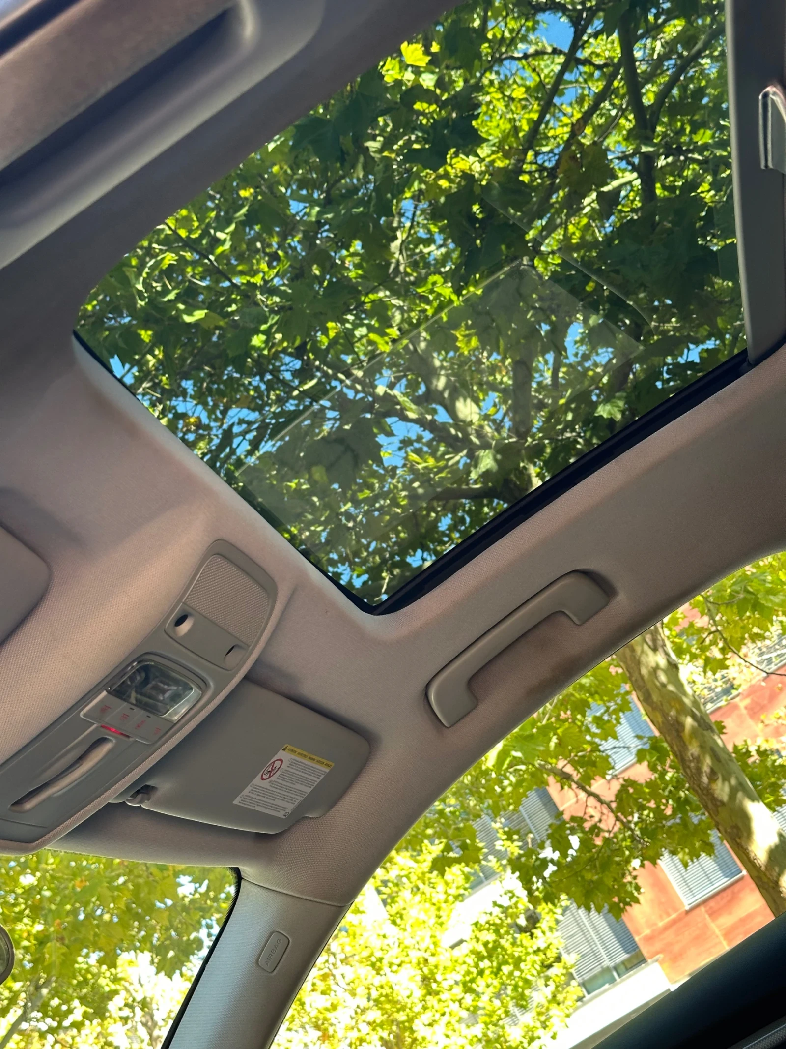 Audi A3 1.8t Quattro 4x4 Automat S Tronic Обслужена  - изображение 10