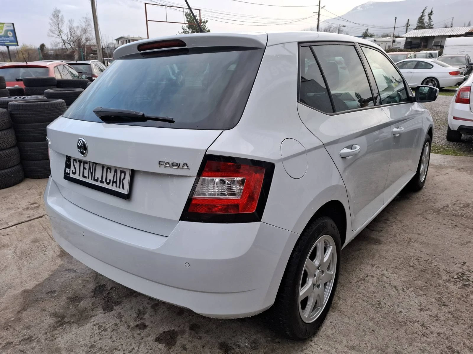 Skoda Fabia 1.2i - АВТОМАТИК - EURO6B - изображение 6