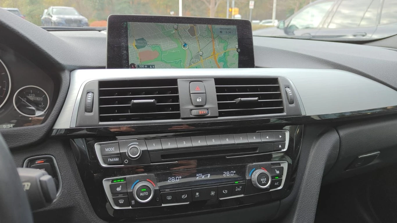 BMW 340 * 340i xDrive * CARFAX * БЕЗ ПЪРВОНАЧАЛНА ВНОСКА - изображение 9