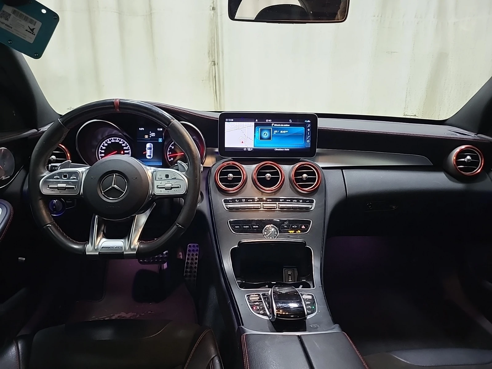 Mercedes-Benz C 43 AMG AWD| DISTRONIC| 360CAMERA| PANOROOF| BURMESTER - изображение 8