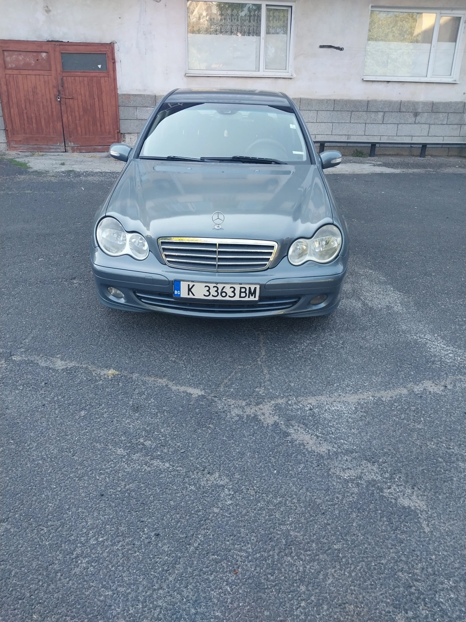 Mercedes-Benz C 200 Спешно., снимка 6 - Автомобили и джипове - 54040621