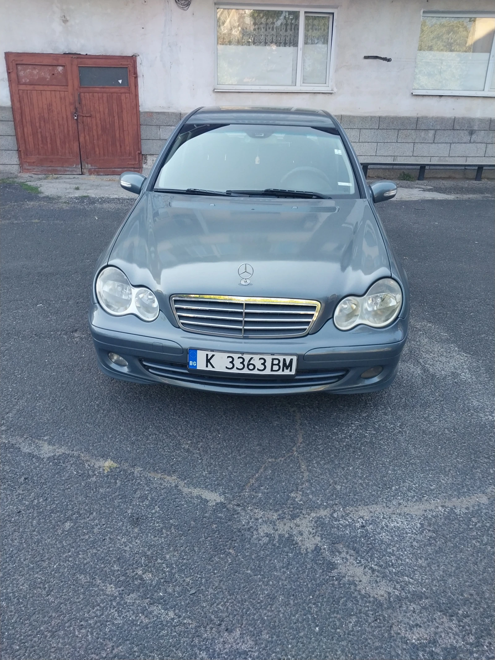 Mercedes-Benz C 200 Спешно., снимка 5 - Автомобили и джипове - 54040621
