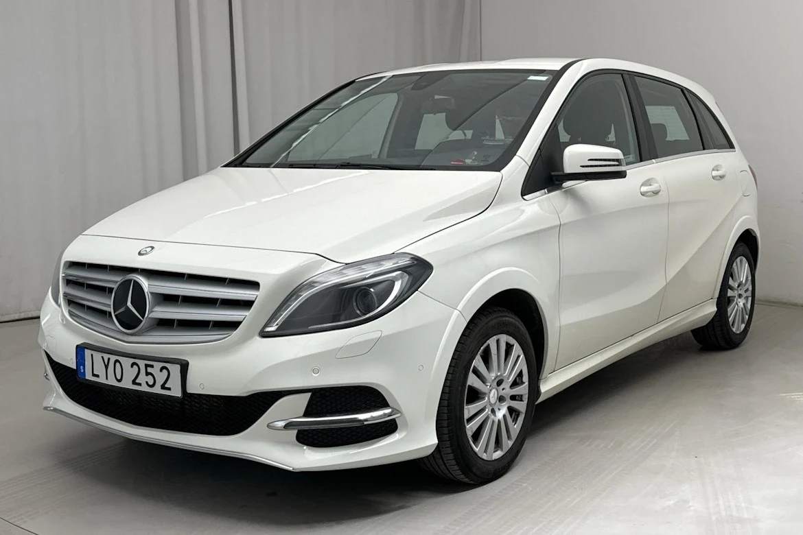 Mercedes-Benz B 200, снимка 17 - Автомобили и джипове - 55195062