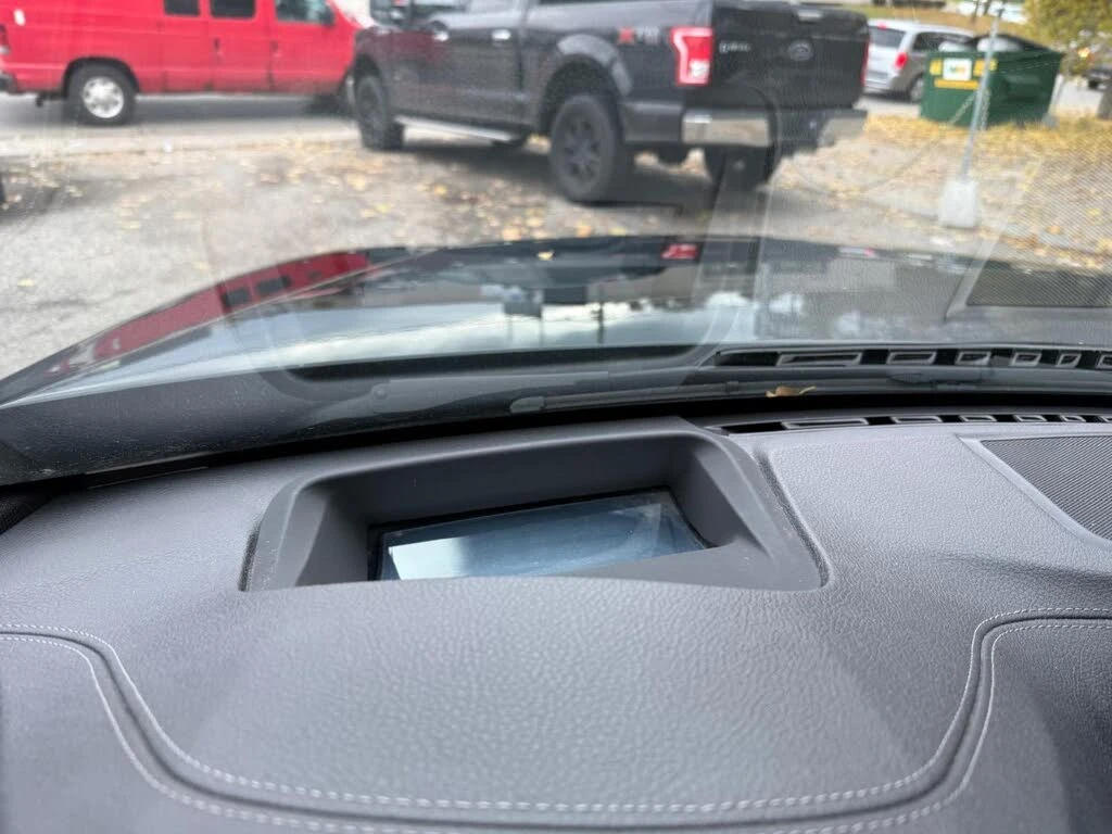 BMW 330 I * M-Package* * HeadUp* A���������* (���� �� ��) | Mobile.bg � ����������� 14