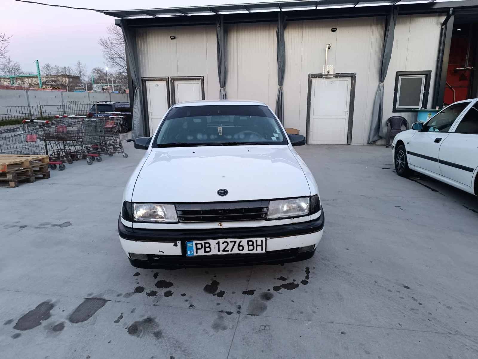 Opel Vectra 1.6i, снимка 2 - Автомобили и джипове - 53818298