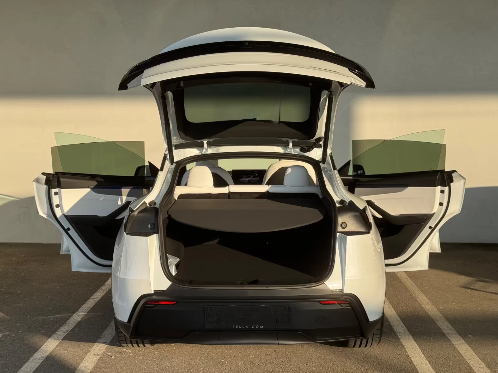 Tesla Model Y Juniper LR, снимка 5 - Автомобили и джипове - 54144709