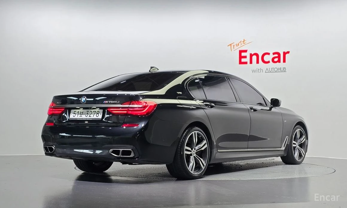 BMW 760 Li* XDRIVE* ОБДУХВАНЕ* КАМЕРИ* 360* V12* , снимка 3 - Автомобили и джипове - 54205654