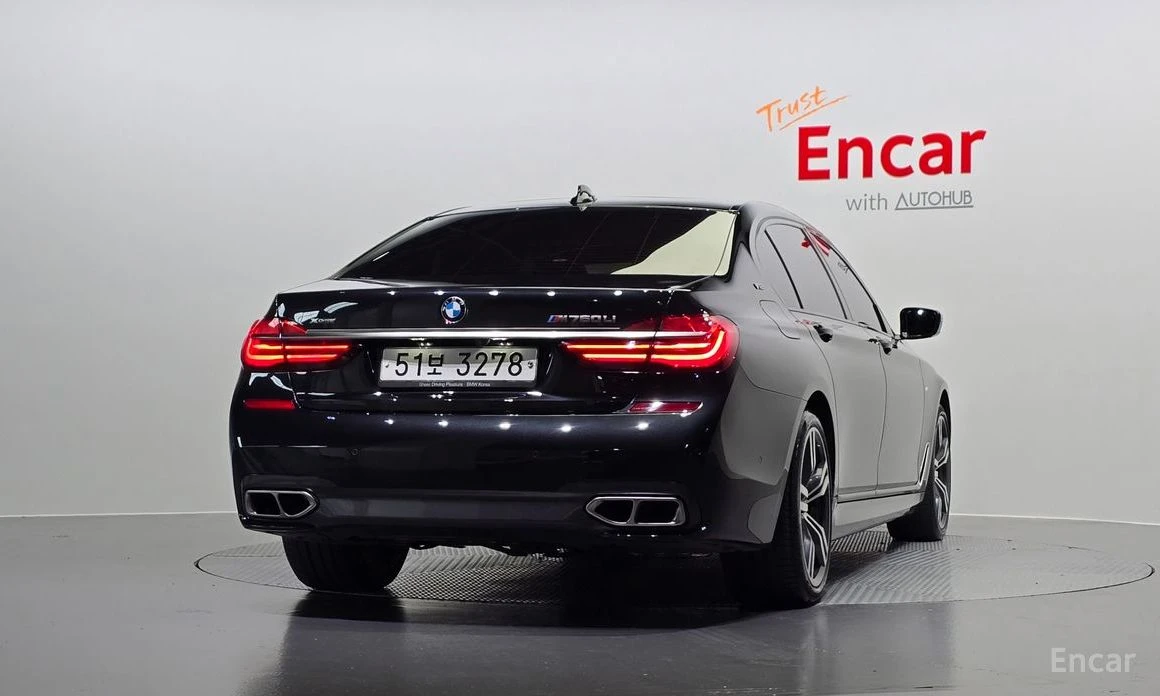 BMW 760 Li* XDRIVE* ОБДУХВАНЕ* КАМЕРИ* 360* V12* , снимка 4 - Автомобили и джипове - 54205654