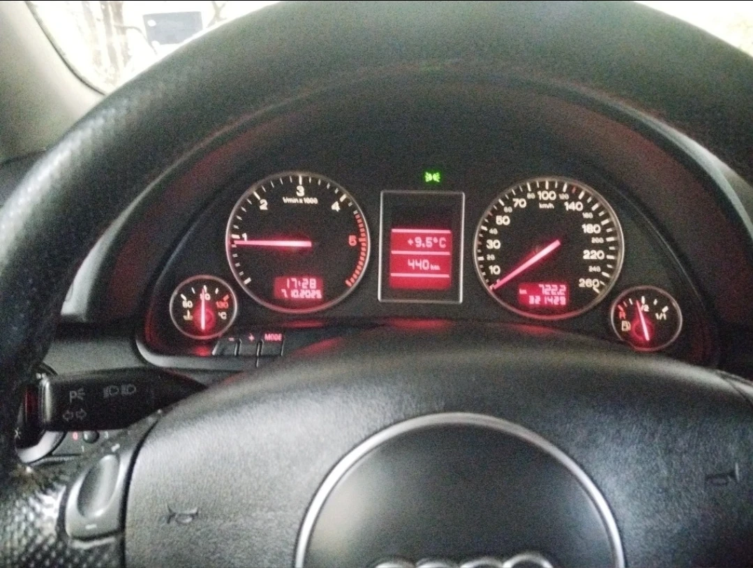 Audi A4 B6, снимка 9 - Автомобили и джипове - 54710025