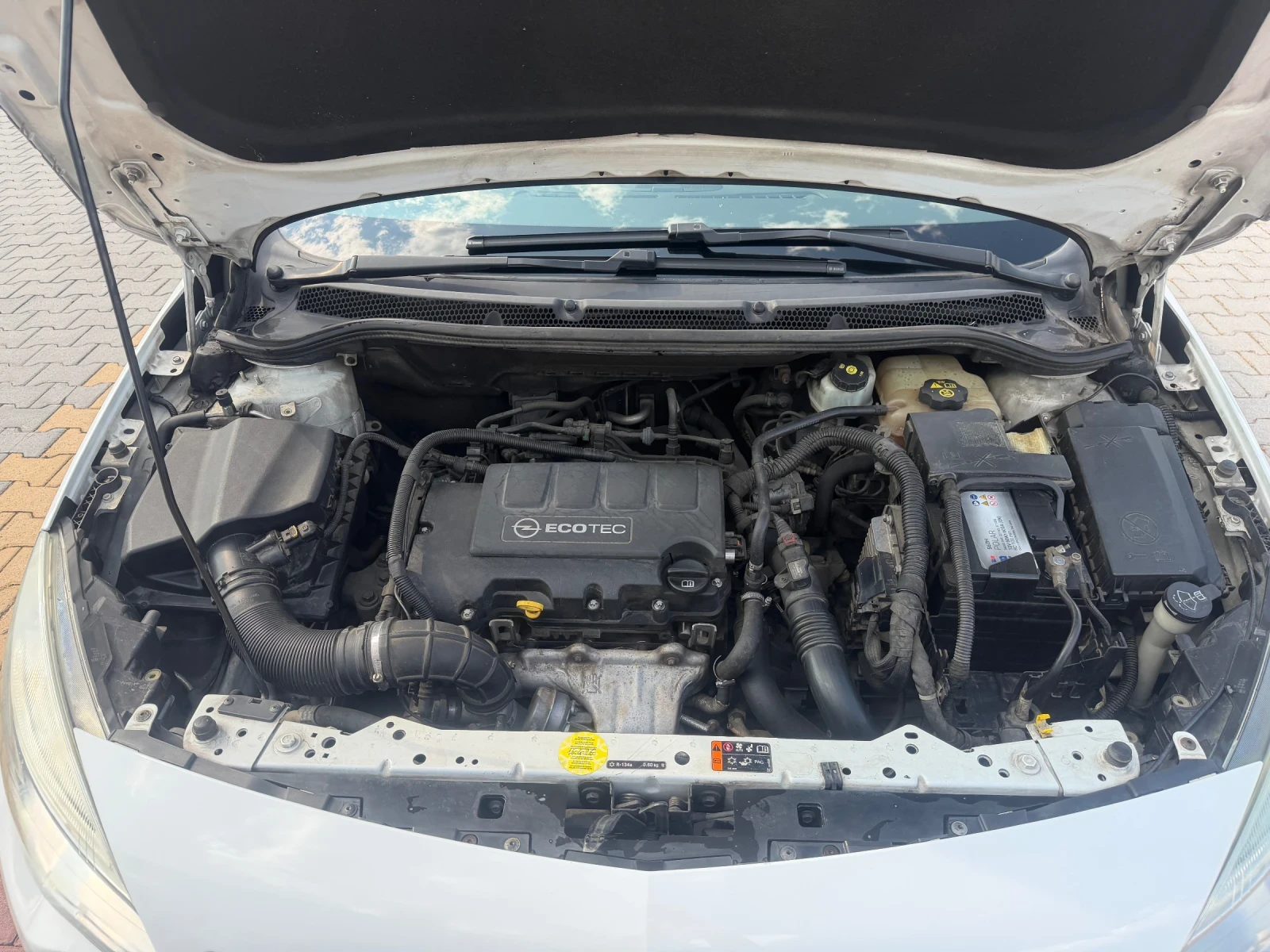 Opel Astra, снимка 15 - Автомобили и джипове - 55379868