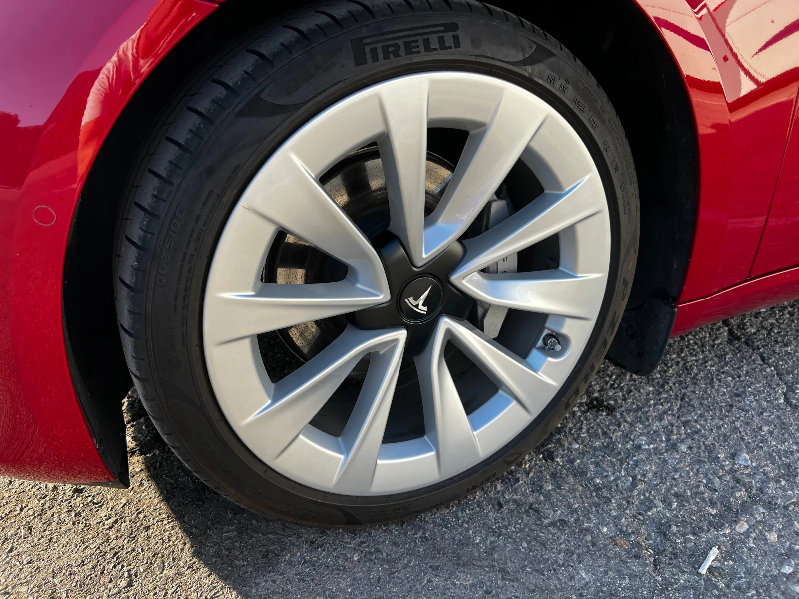 Tesla Model 3, снимка 2 - Автомобили и джипове - 55582397