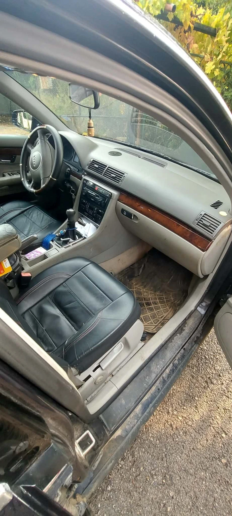 Audi A4, снимка 8 - Автомобили и джипове - 55602513