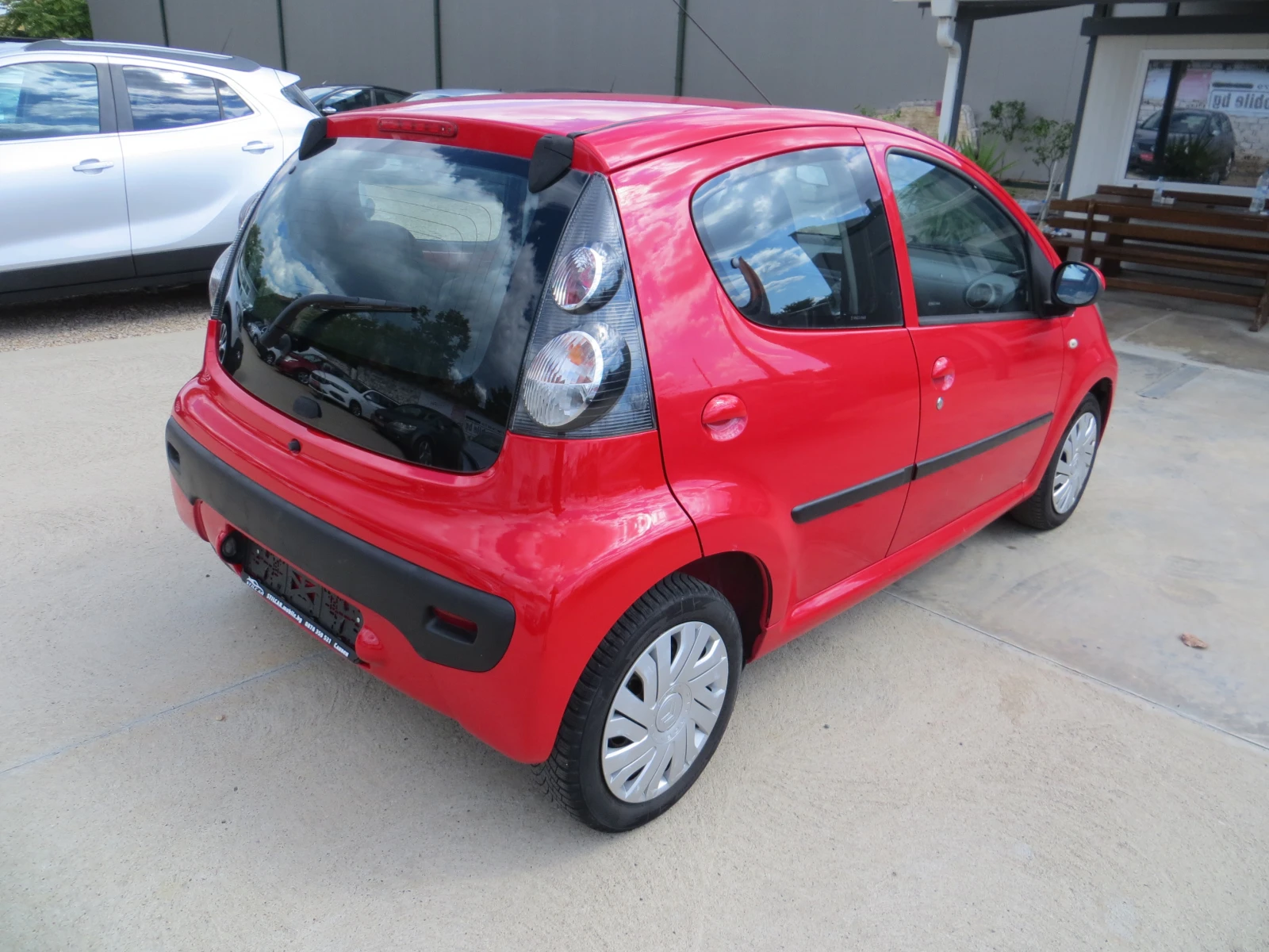 Citroen C1 1.0-КЛИМАТИК-СЕРВИЗНА ИСТОРИЯ!!!, снимка 6 - Автомобили и джипове - 56071404