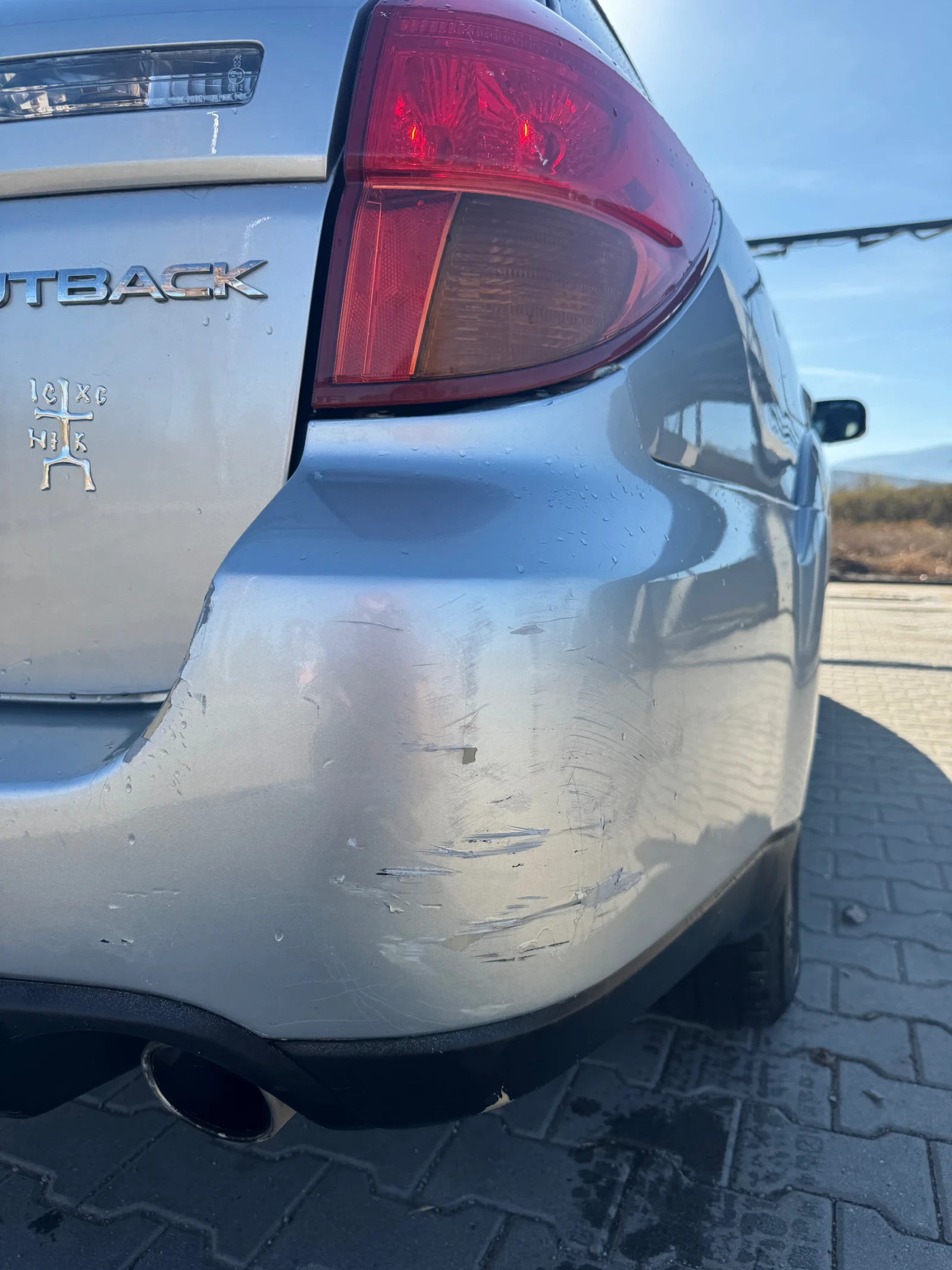 Subaru Outback, снимка 3 - Автомобили и джипове - 56713731