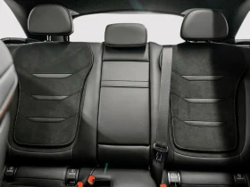 Mercedes-Benz GLC 43 AMG PREMIUM PKG ЦЕНА ДО БЪЛГАРИЯ АВТОКРЕДИТ, снимка 17