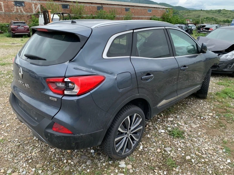 Renault Kadjar 1.6, снимка 2 - Автомобили и джипове - 40746154