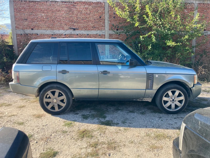 Land Rover Range rover Vogue 3.6 TDV8, снимка 2 - Автомобили и джипове - 48323431