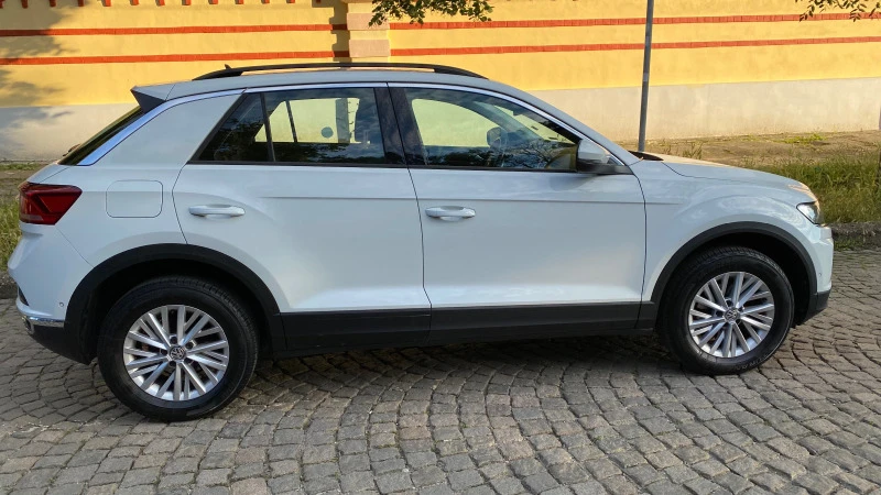 VW T-Roc 1.5 TSI, снимка 2 - Автомобили и джипове - 46577426