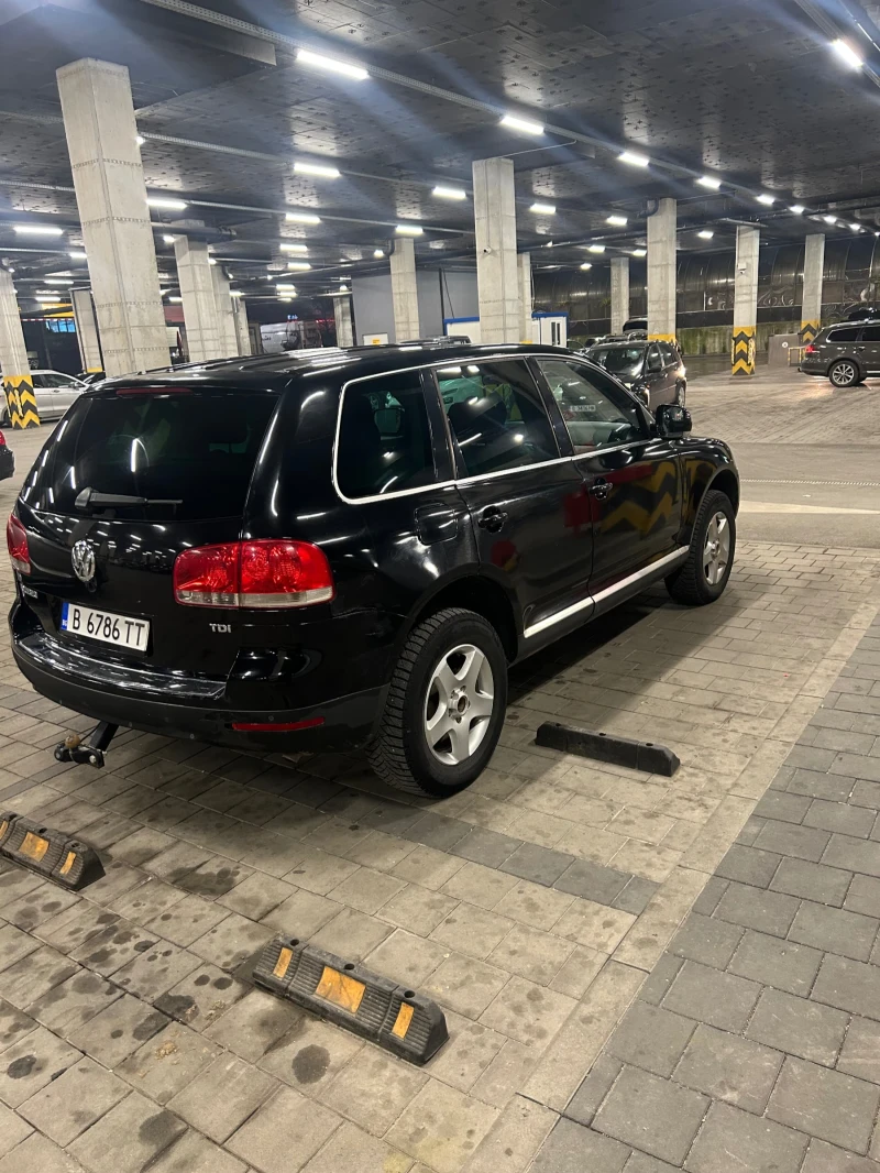 VW Touareg 2.5 tdi, снимка 8 - Автомобили и джипове - 48530838