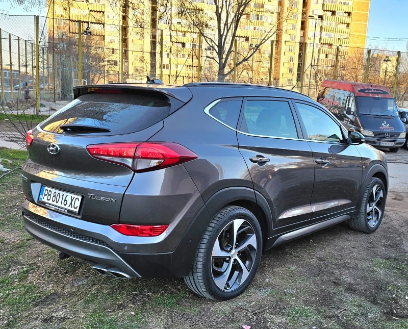 Hyundai Tucson 185ps.PREMIUM FULL, снимка 4 - Автомобили и джипове - 48831356