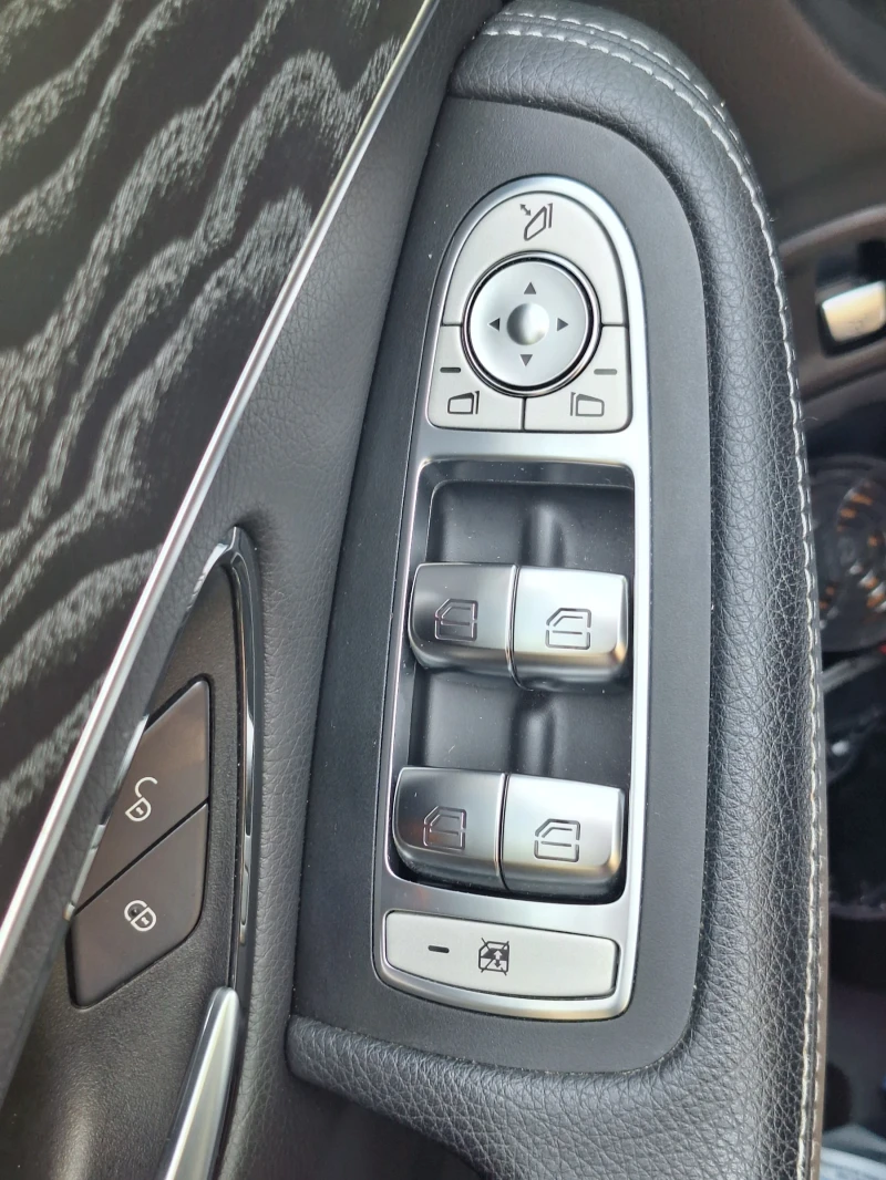 Mercedes-Benz GLC GLC 350d AMG NIGHT BURMESTER GERMANY , снимка 9 - Автомобили и джипове - 52246303