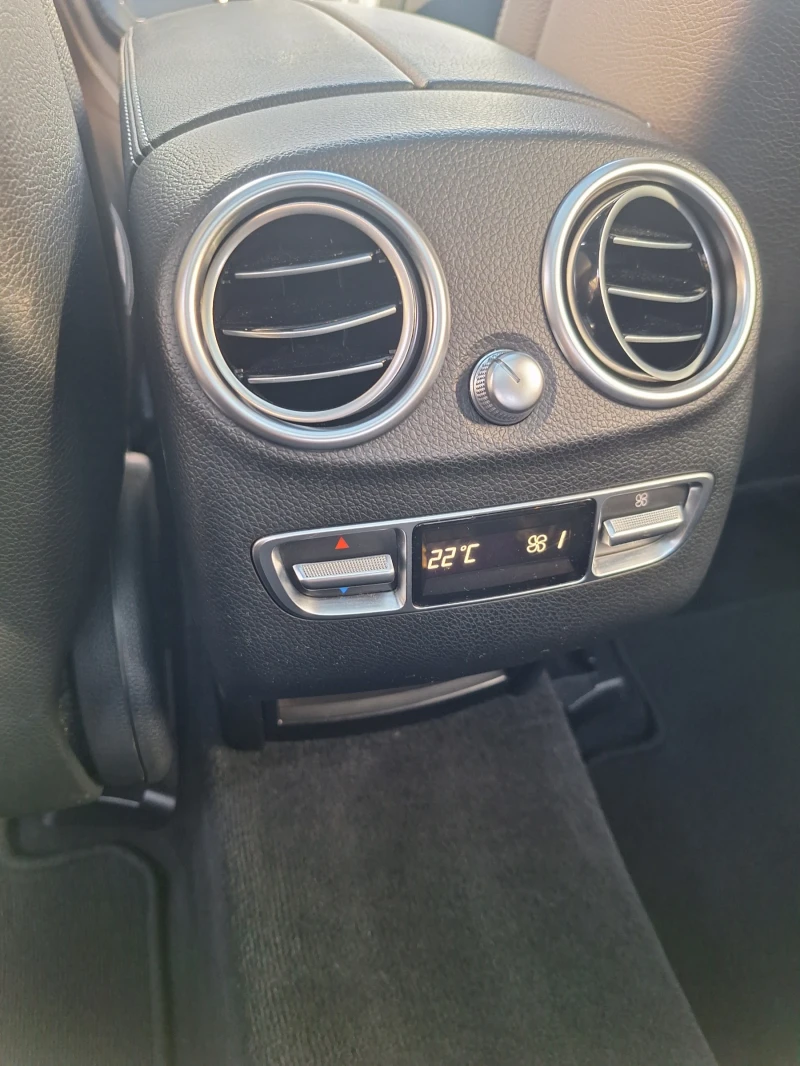 Mercedes-Benz GLC GLC 350d AMG NIGHT BURMESTER GERMANY , снимка 8 - Автомобили и джипове - 52246303