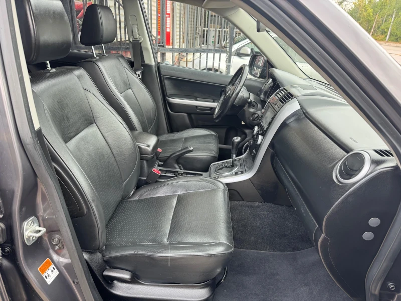Suzuki Grand vitara 3.2 V6 Limited Edition FACE Швейцария ТОП, снимка 12 - Автомобили и джипове - 52391639