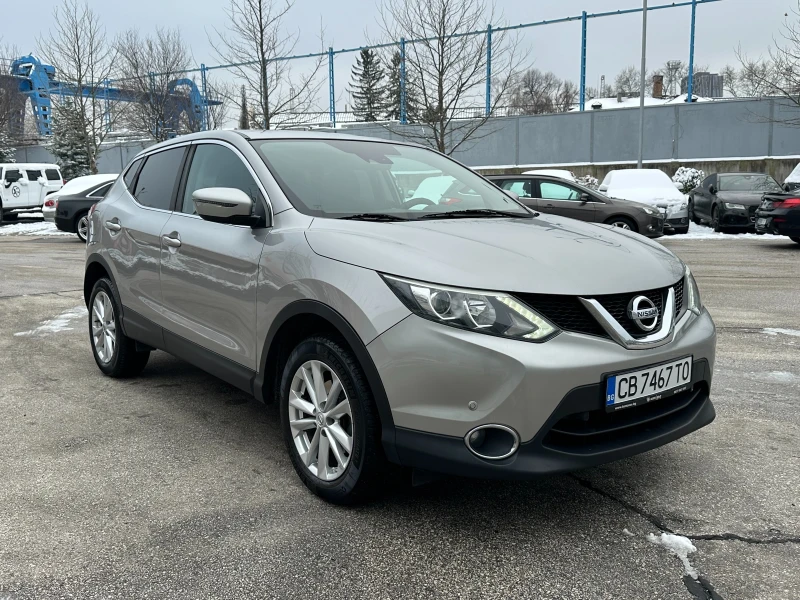 Nissan Qashqai, снимка 6 - Автомобили и джипове - 53361242