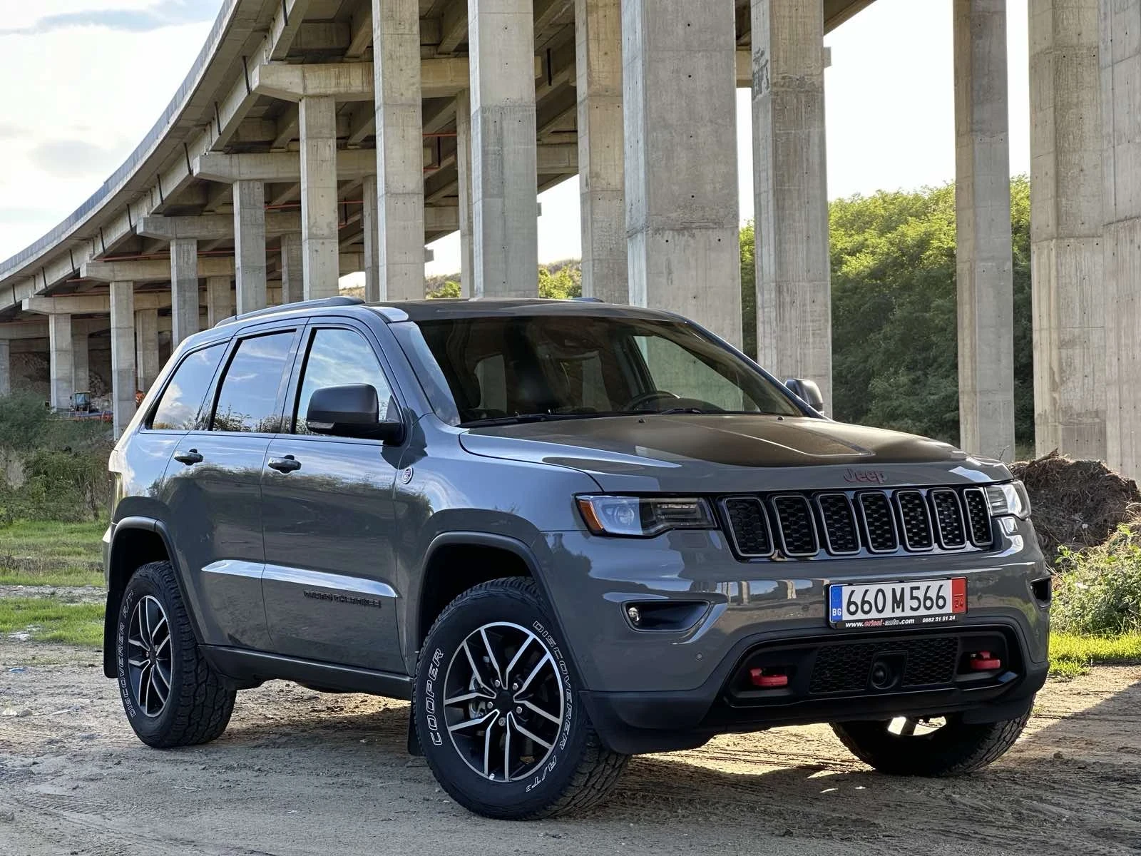 Jeep Grand cherokee trailhawk - изображение 3