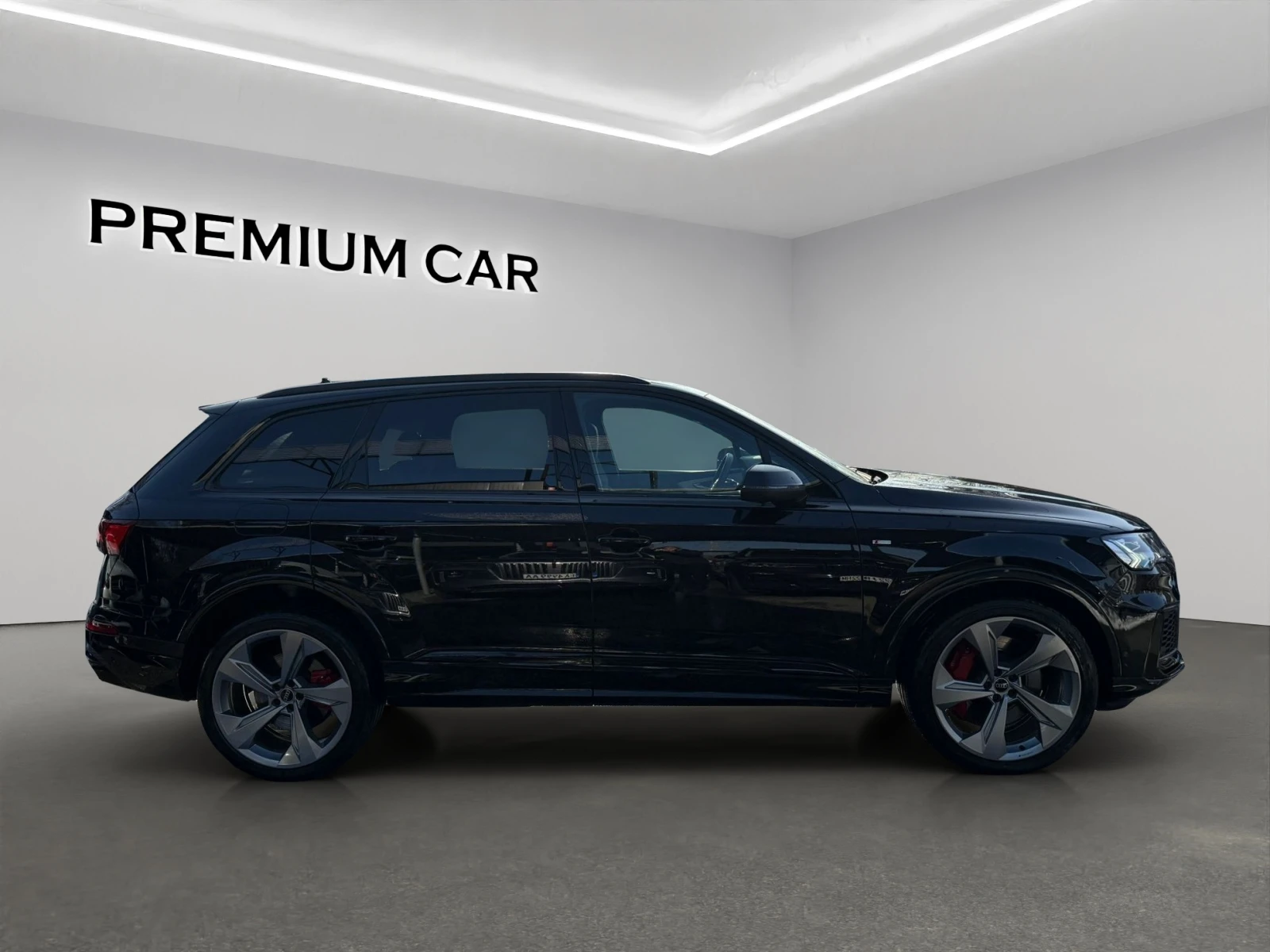Audi Q7 60TFSI Plug-in Hybrid S-Line - изображение 6