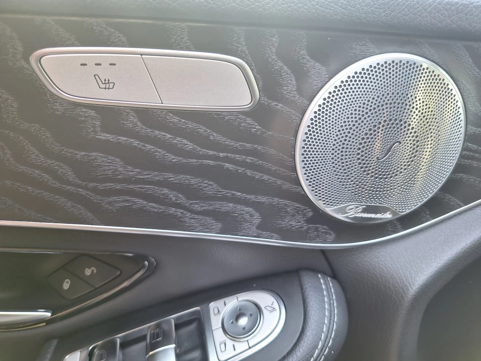 Mercedes-Benz GLC GLC 350d AMG NIGHT BURMESTER GERMANY  - изображение 10