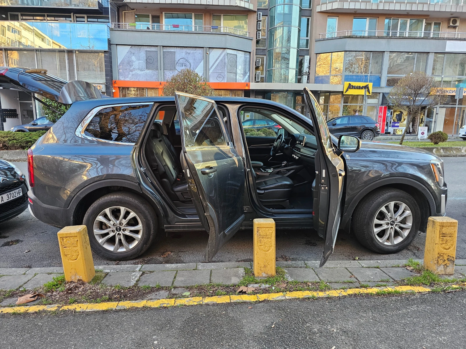 Kia Telluride FWD | Mobile.bg � ����������� 12