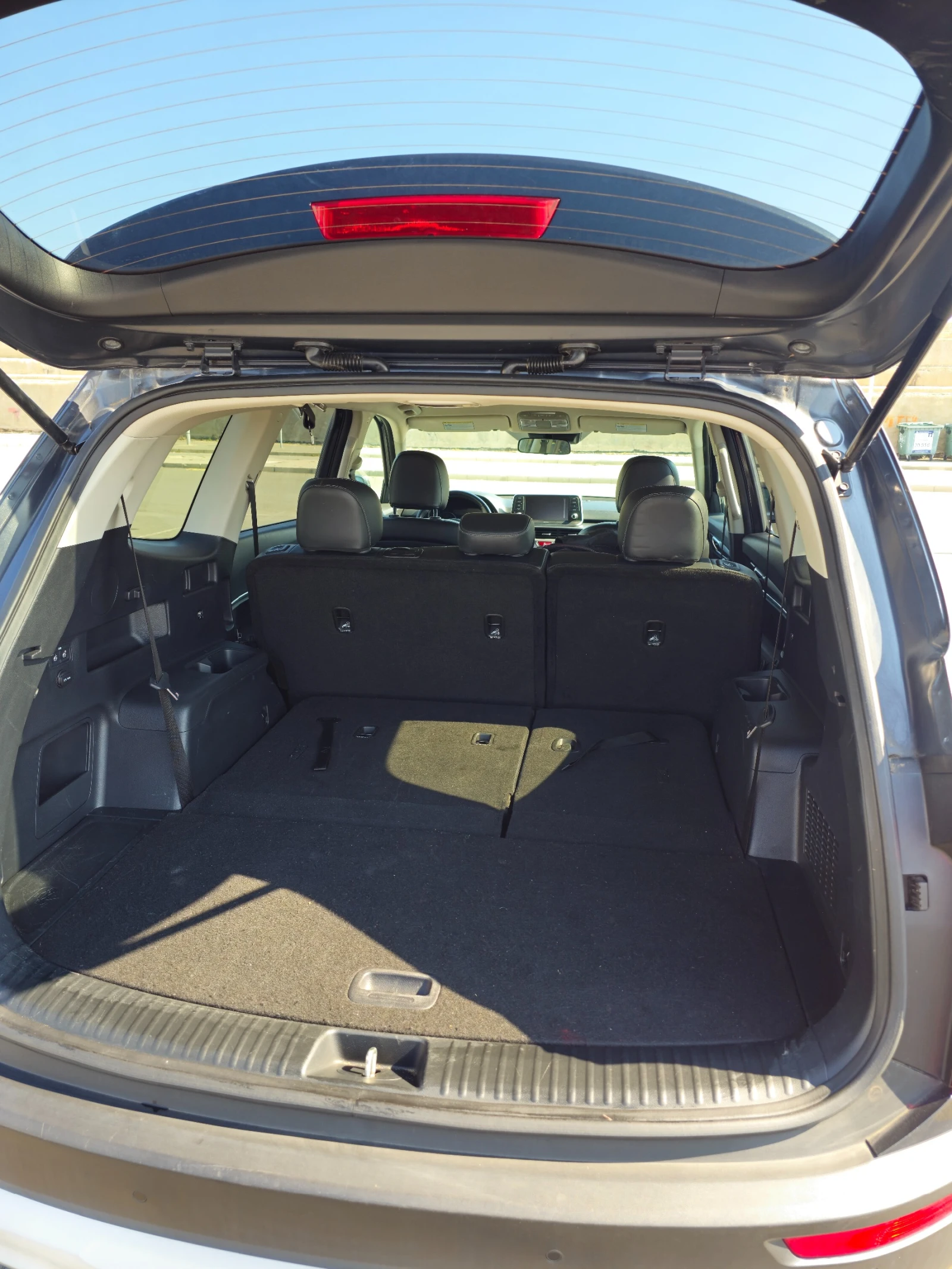 Kia Telluride 3.8 V6, снимка 4 - Автомобили и джипове - 53636718