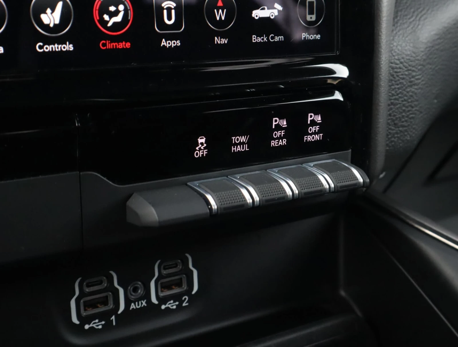 Dodge RAM 1500 5.7 HEMI V8/Crew Cab Long/4WD/Камера/Подгрев, снимка 14 - Автомобили и джипове - 54000439