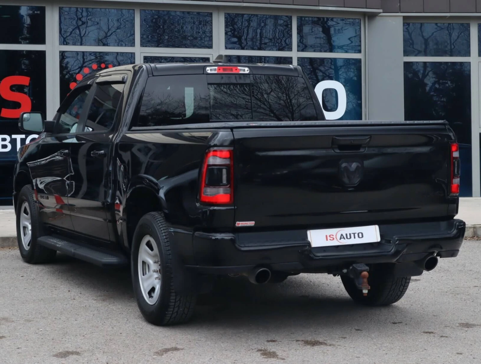 Dodge RAM 1500 5.7 HEMI V8/Crew Cab Long/4WD/Камера/Подгрев, снимка 6 - Автомобили и джипове - 54000439