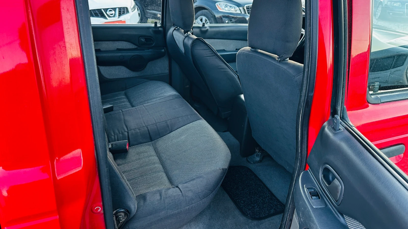 Ford Ranger 2.5tdi-4x4 климатик Италия, снимка 9 - Автомобили и джипове - 54084463