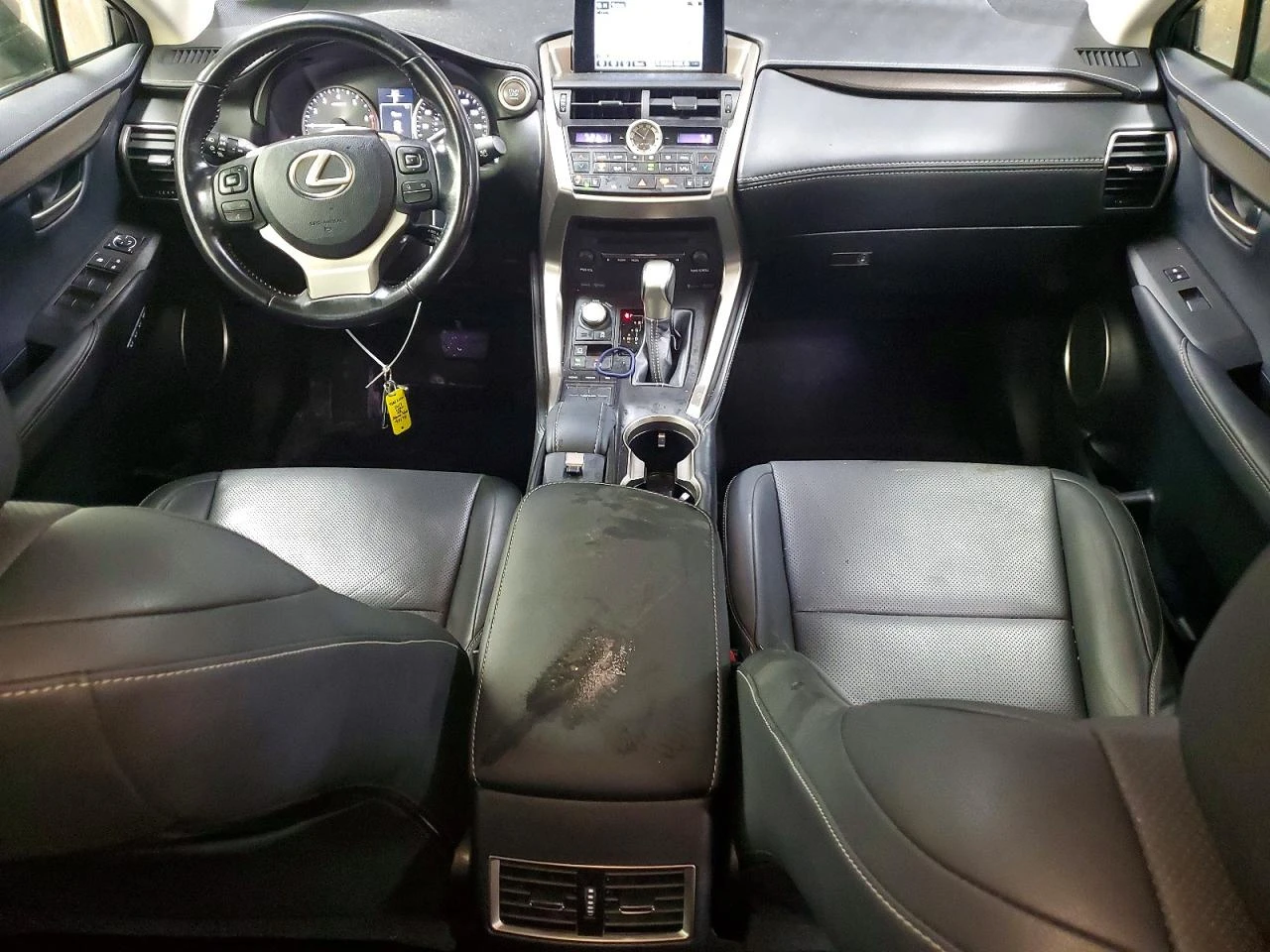 Lexus NX 200t 2.0l Base, снимка 8 - Автомобили и джипове - 54731019