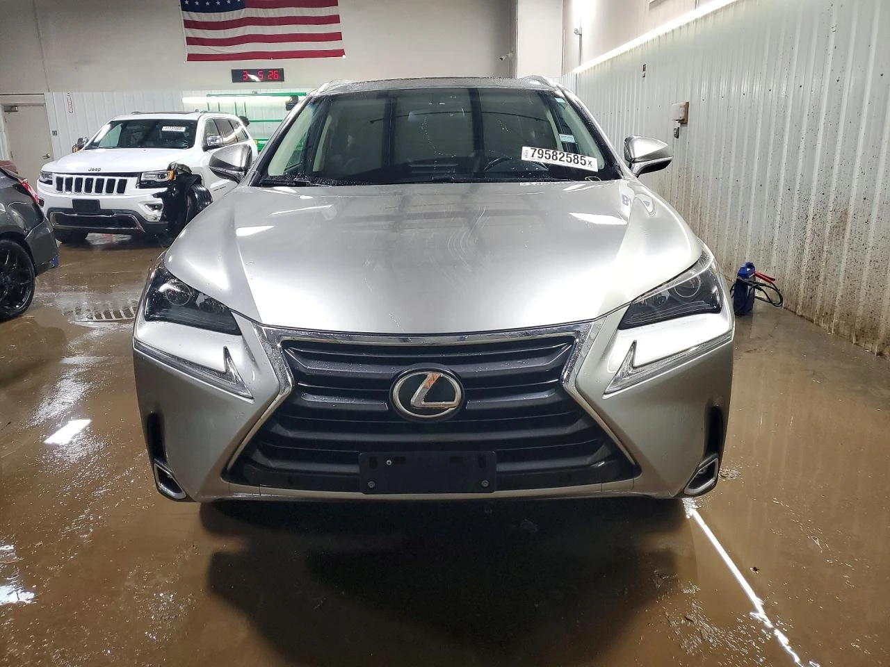 Lexus NX 200t 2.0l Base, снимка 5 - Автомобили и джипове - 54731019
