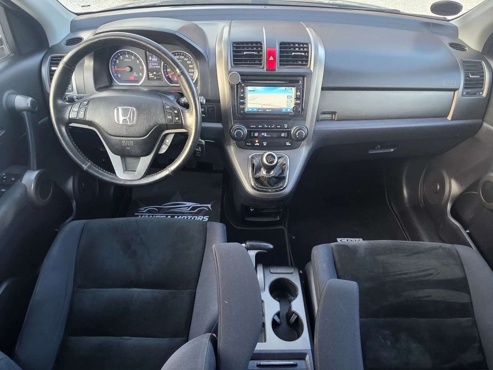 Honda Cr-v FULL SERVICE IN HONDA Fecelift , снимка 8 - Автомобили и джипове - 54858505