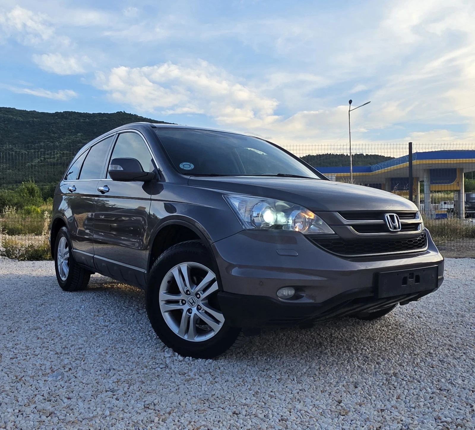 Honda Cr-v FULL SERVICE IN HONDA Fecelift , снимка 3 - Автомобили и джипове - 54858505