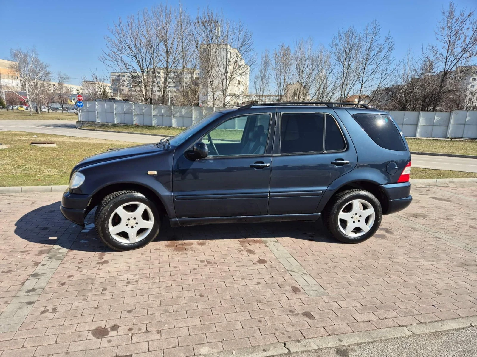 Mercedes-Benz ML 320