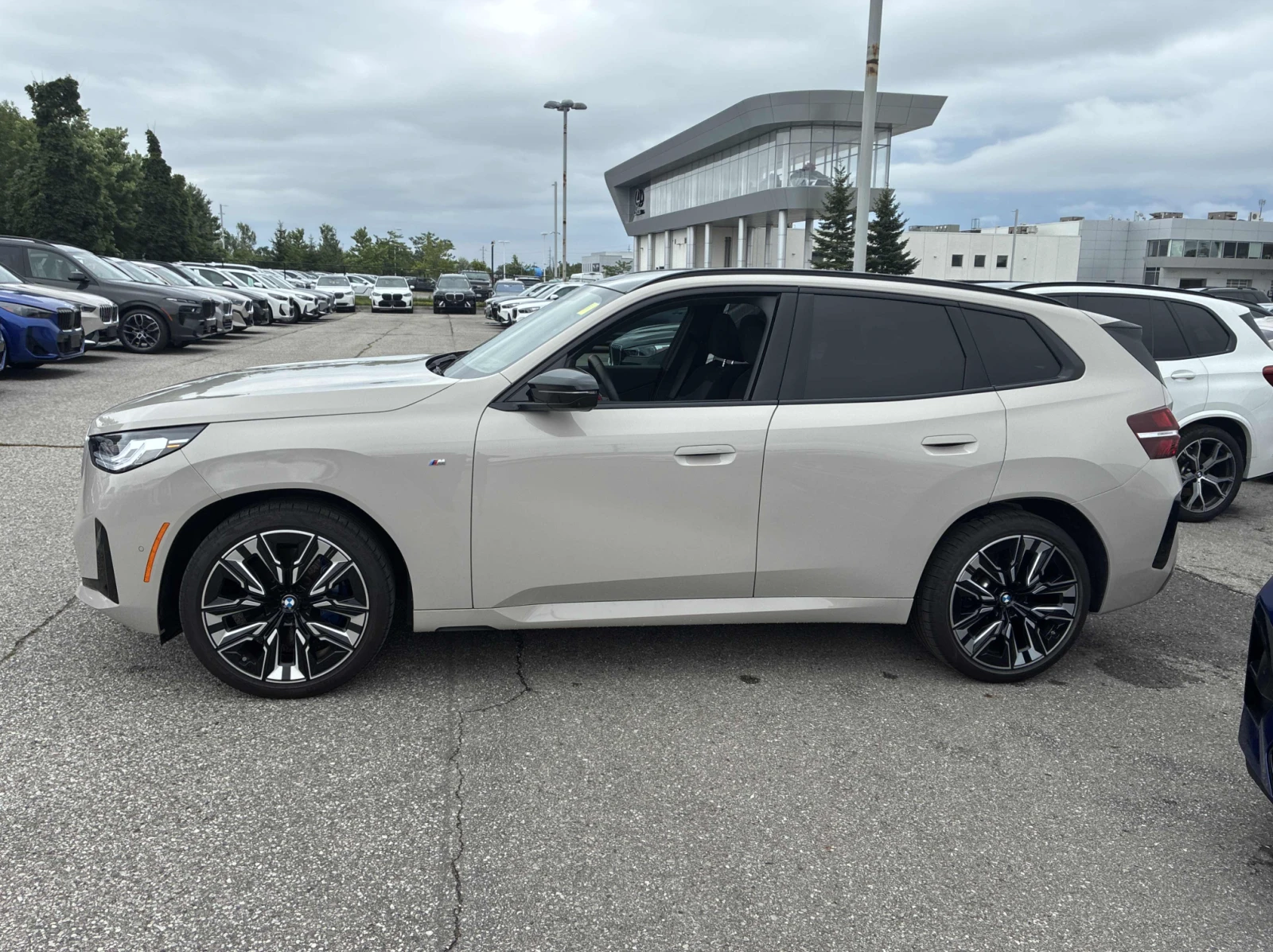BMW X3 2025 BMW X3 M50 xDrive, снимка 2 - Автомобили и джипове - 55393899
