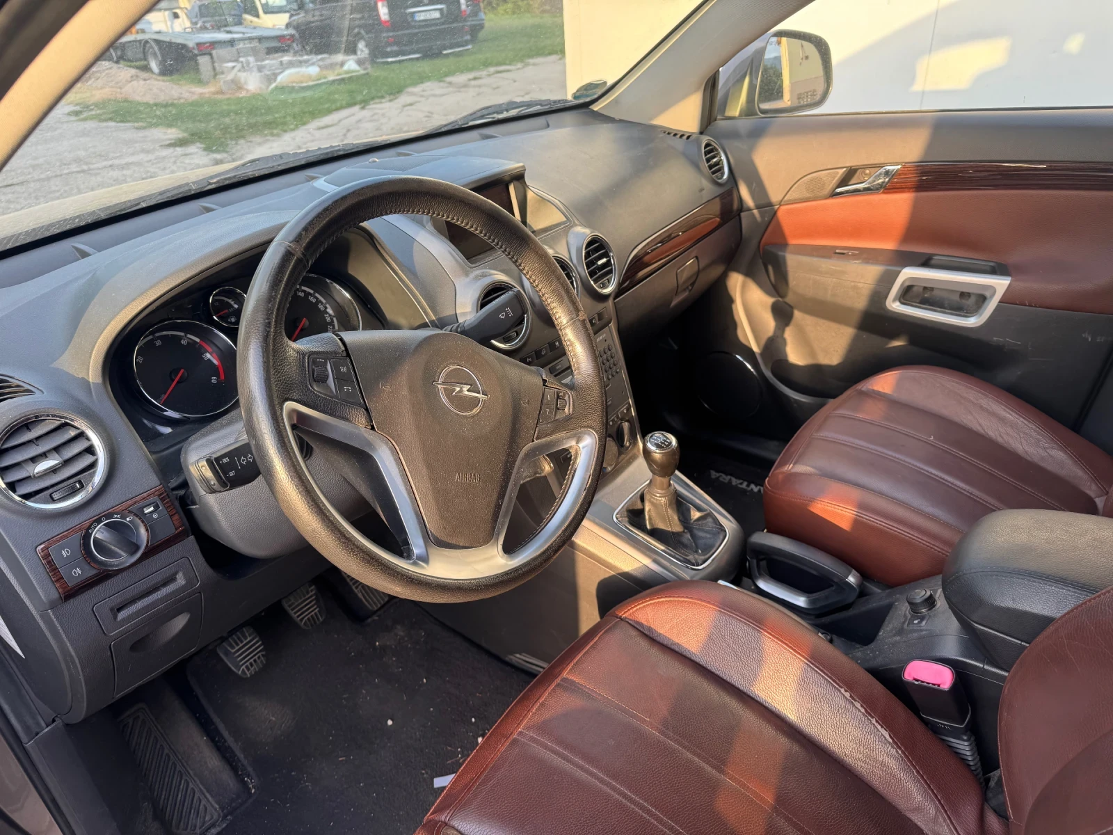Opel Antara 2.0D, снимка 7 - Автомобили и джипове - 55424858
