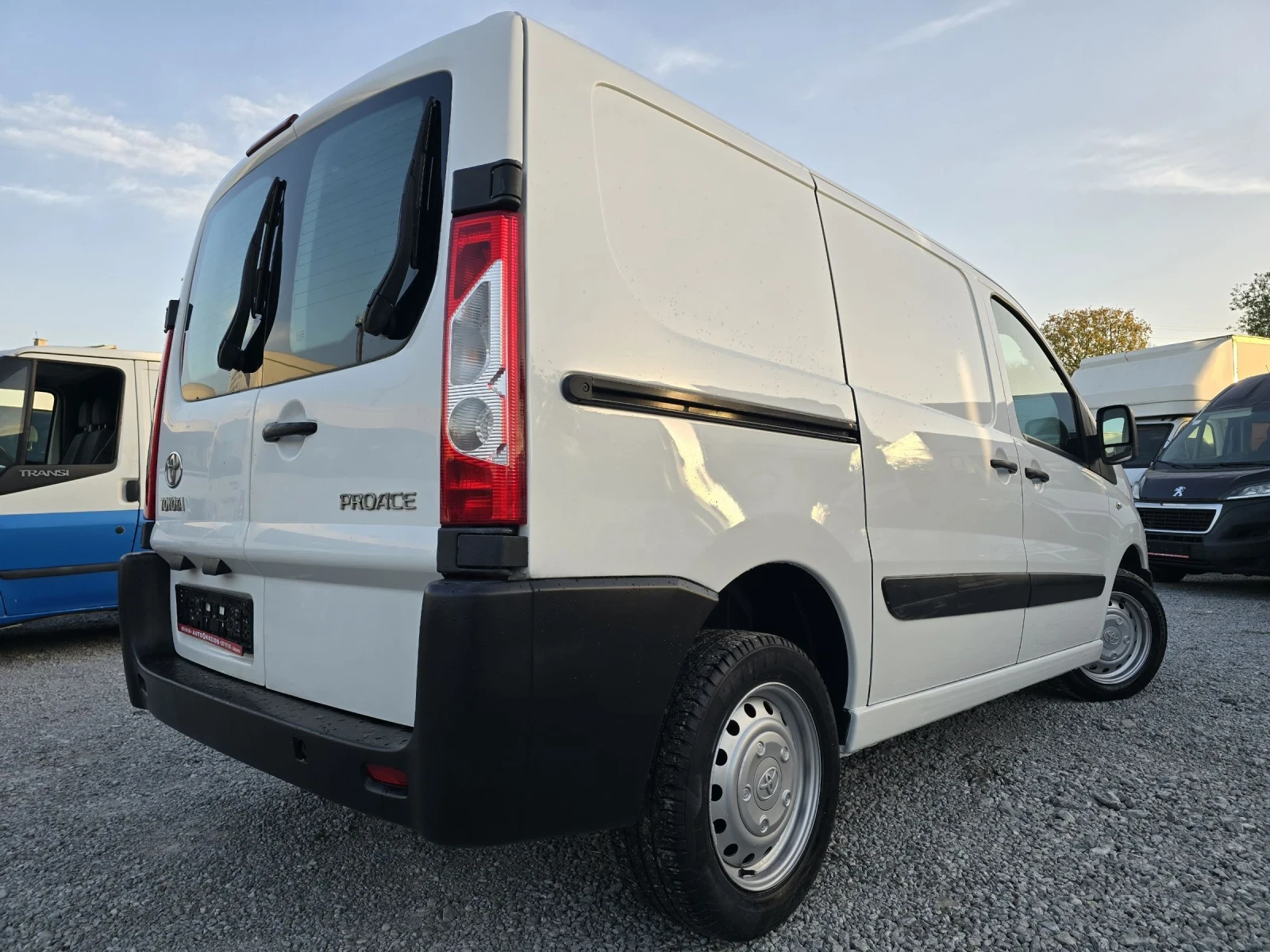 Toyota Proace 2.0 ЕВРО5 6СКОРОСТИ - изображение 6