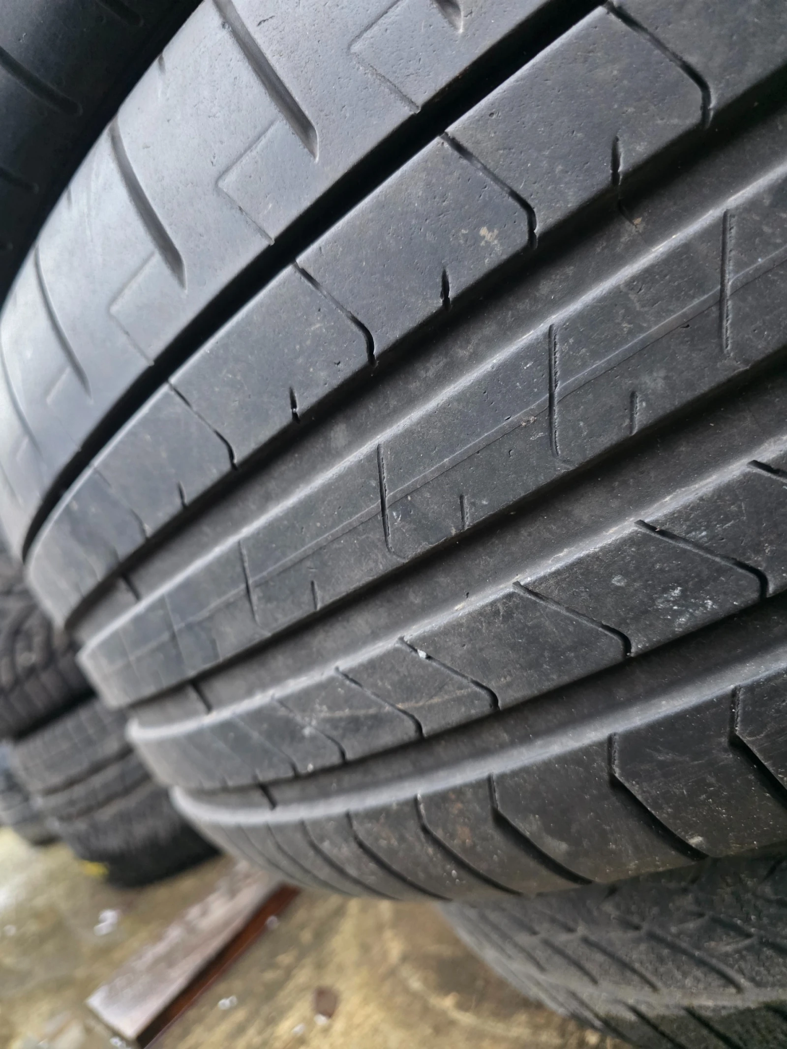 Гуми Летни 255/50R21, снимка 8 - Гуми и джанти - 53982349